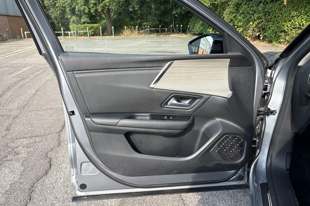 Citroen C5 X Shine White #27