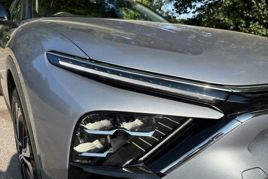 Citroen C5 X Shine White #13
