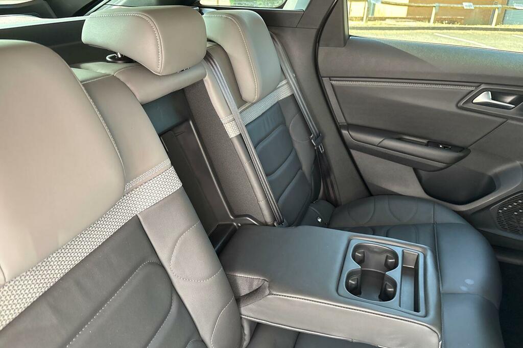 Citroen C5 X Shine White #37
