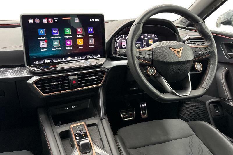Cupra Leon 1.5 Etsi 150 V2 Dsg KM75WFP Grey #2