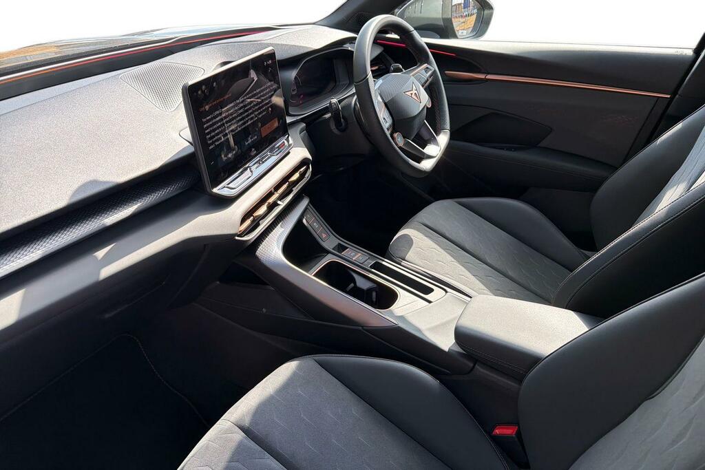 Cupra Terramar 1.5 Etsi 150 V2 Dsg Black #2