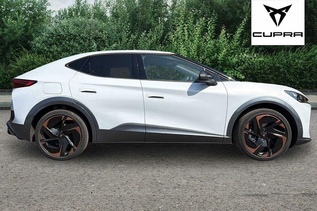 Cupra Tavascan 210Kw V2 77Kwh White #4