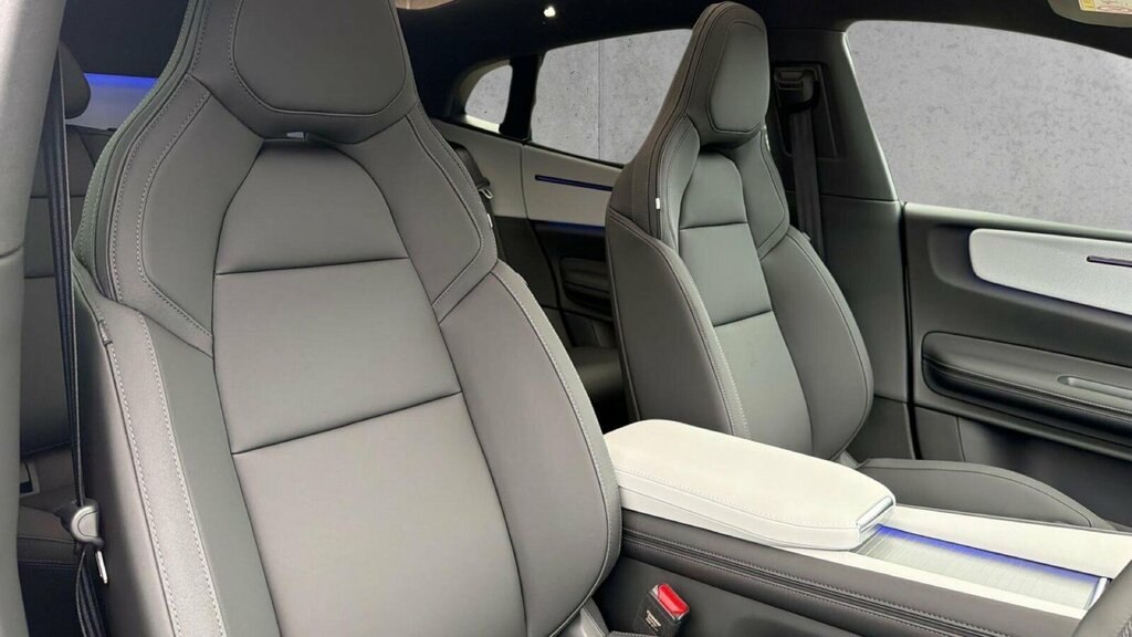 Polestar 4 Long Range Plus Grey #19