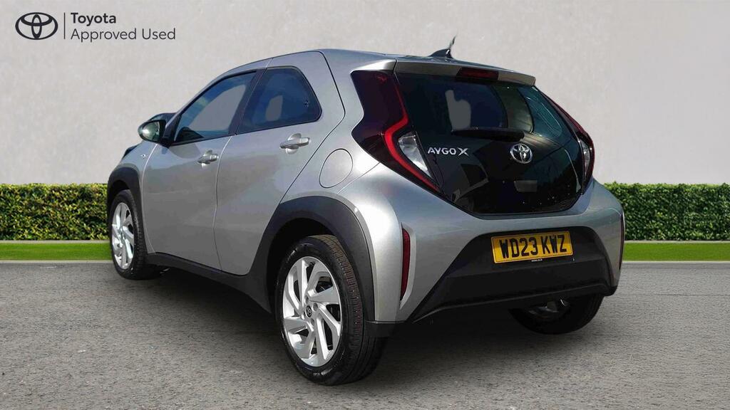 Toyota Aygo X 1.0 Vvt-i Pure Euro 6 Ss WD23KWZ Silver #4