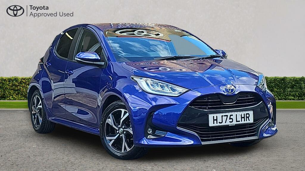 Toyota Yaris 1.5 Vvt-h Design E-cvt Euro 6 Ss Blue