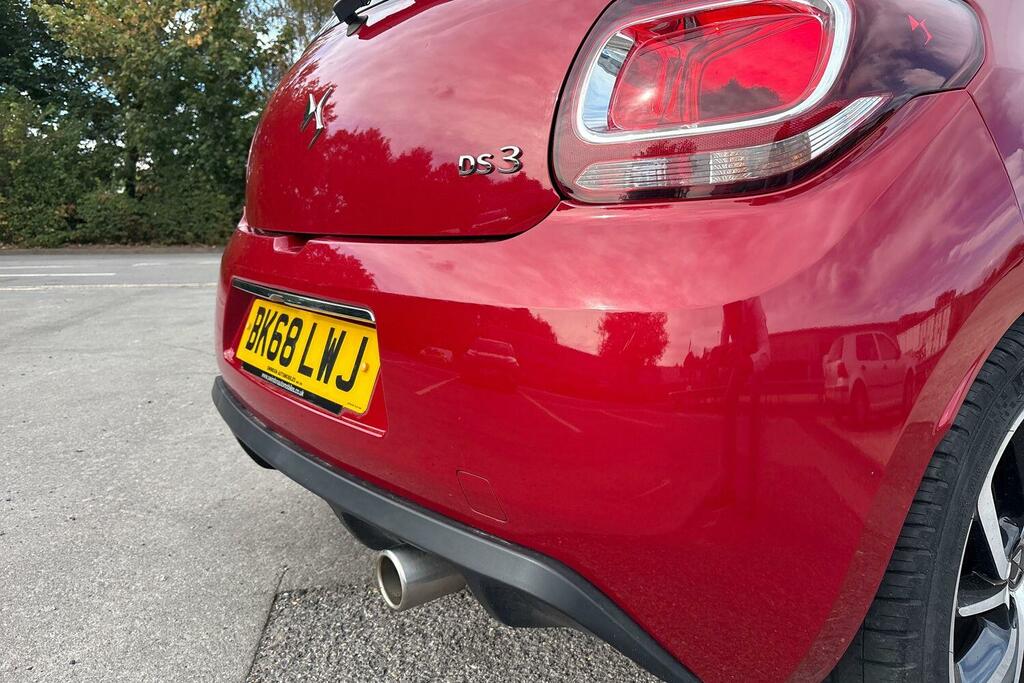 DS DS 3 Hatchback Black #26