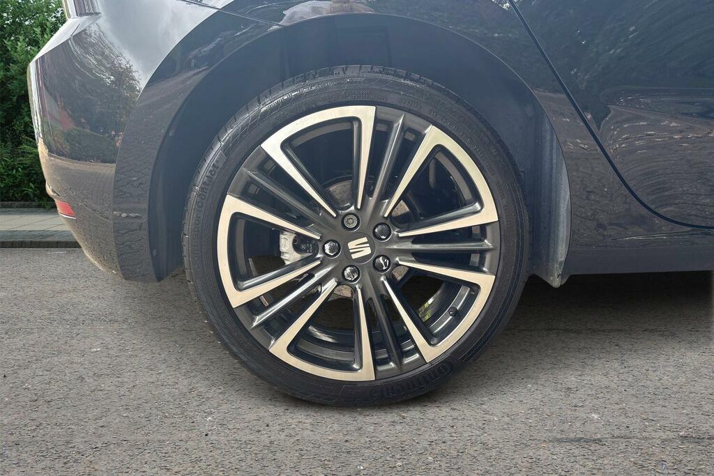 Seat Ibiza 1.0 Tsi 115 Xcellence Lux Dsg Black #5