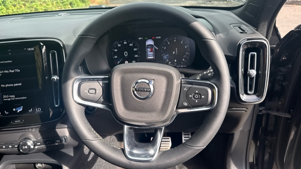 Volvo XC40 T3 Inscription - 2022 71 Black #10