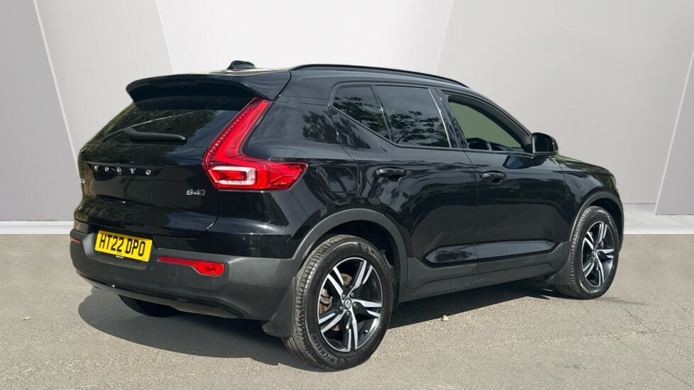 Volvo XC40 T3 Inscription - 2022 71 Black #2