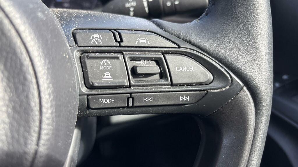 Toyota Yaris Cross 1.5 Hybrid Design Cvt White #38