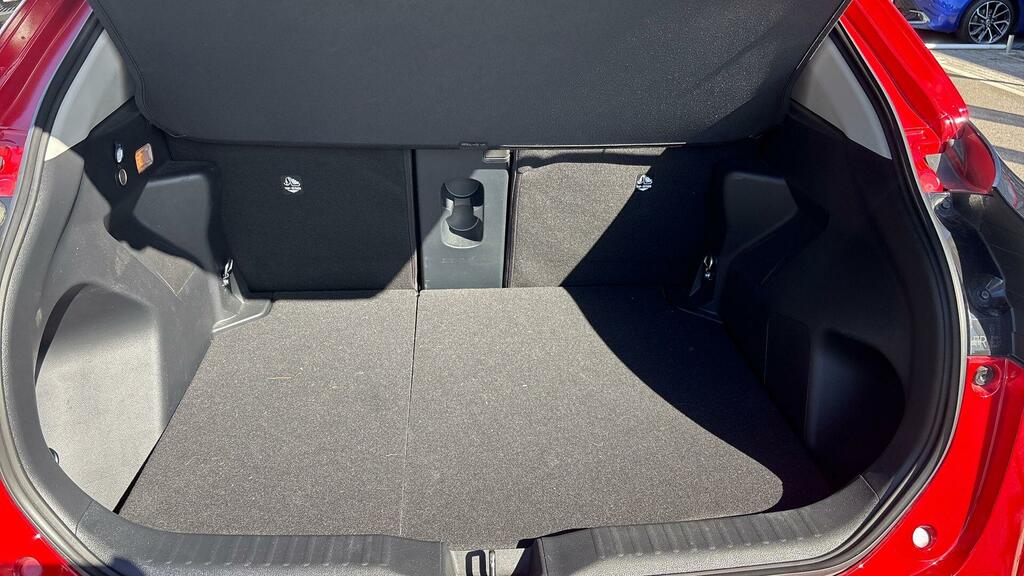 Toyota Yaris Cross 1.5 Hybrid Design Cvt White #13