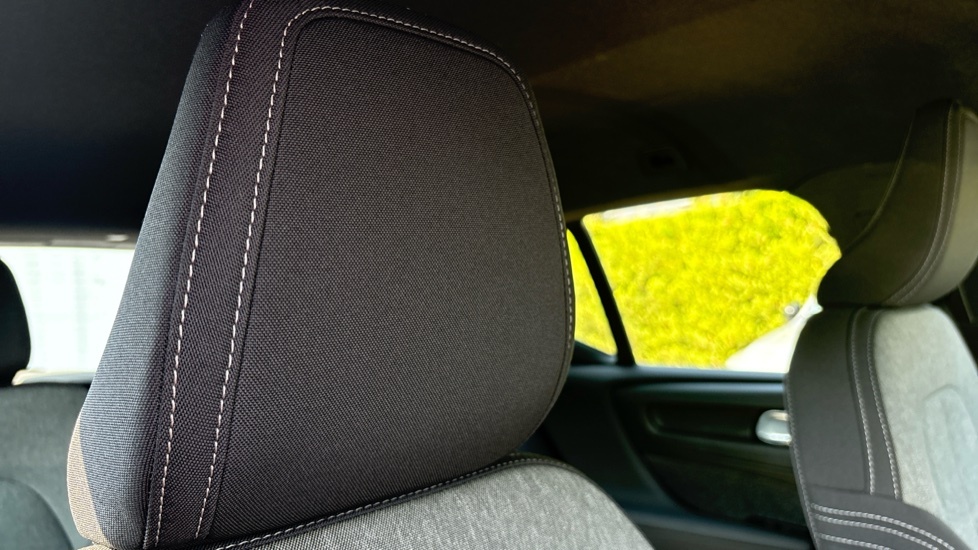 Volvo XC40 Core, B3 Mild Hybrid, Grey #28