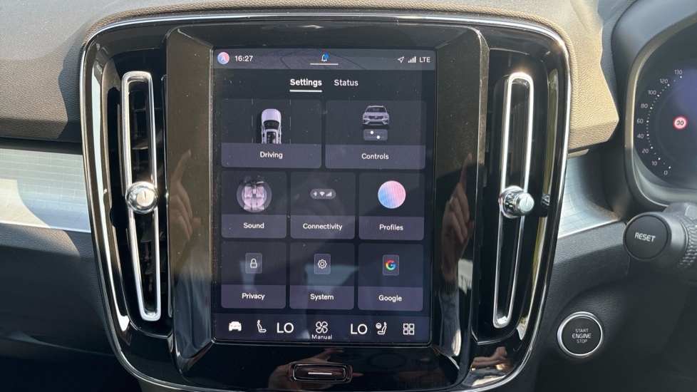Volvo XC40 Core, B3 Mild Hybrid, Grey #14