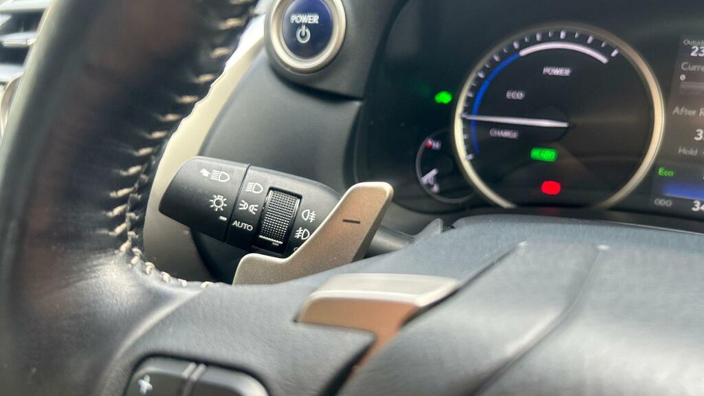Lexus NX 300H Grey #34