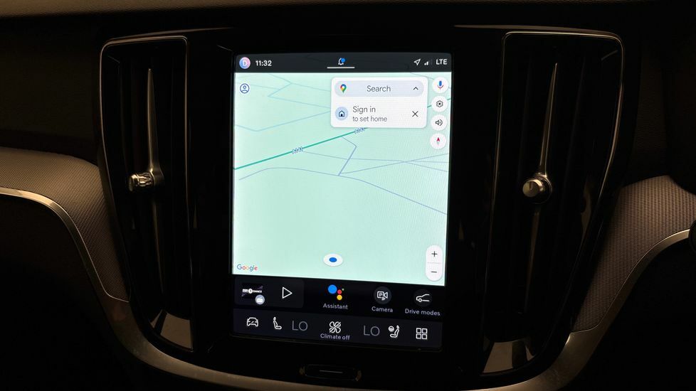 Volvo V60 Plus, B4 Mild Hybrid, Dark Theme Leather,  #36