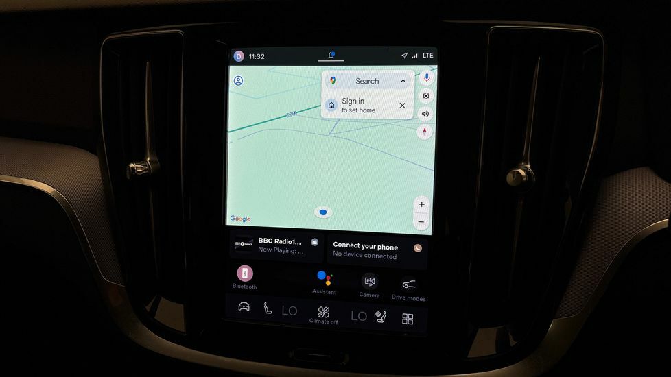 Volvo V60 Plus, B4 Mild Hybrid, Dark Theme Leather,  #11
