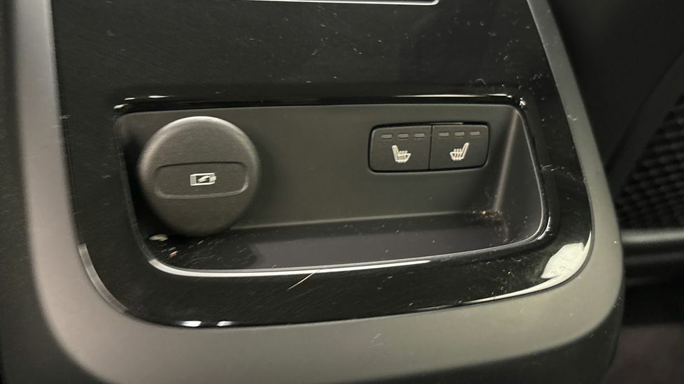 Volvo V60 Plus, B4 Mild Hybrid, Dark Theme Leather,  #17