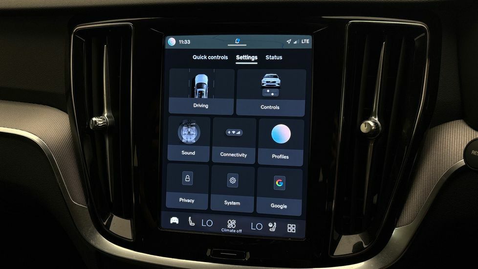 Volvo V60 Plus, B4 Mild Hybrid, Dark Theme Leather,  #35