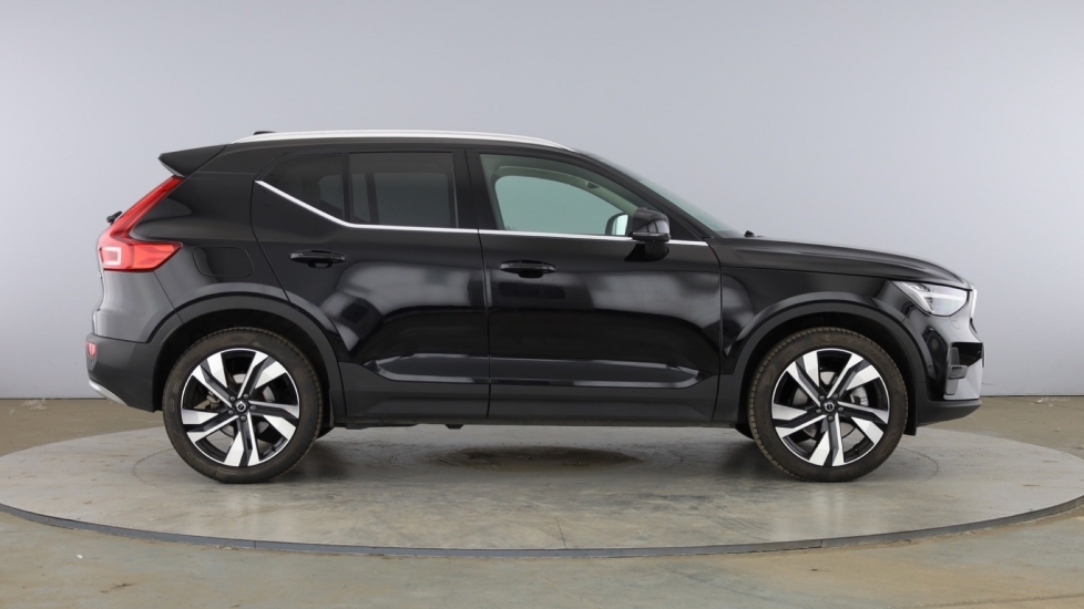 Volvo XC40 Ultra, B3 Mild Hybrid, Bright Black #2