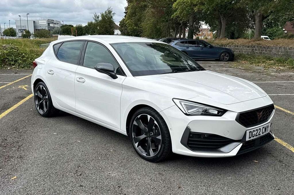 Cupra Leon Hatchback Black #46
