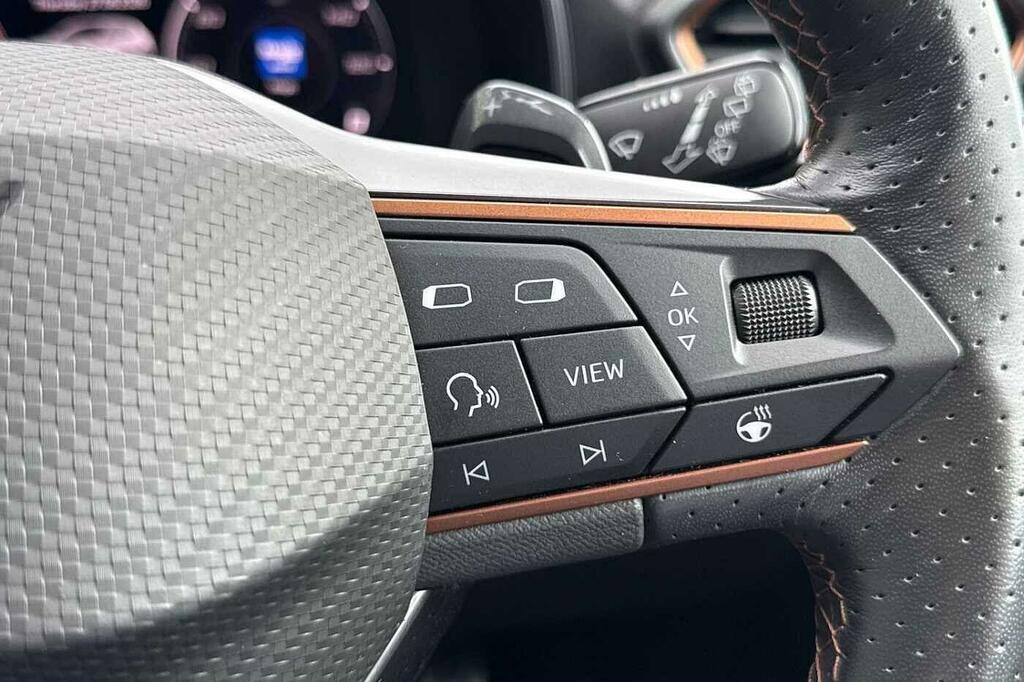 Cupra Leon Hatchback Black #22