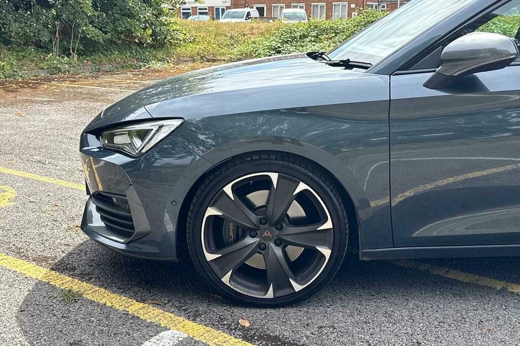 Cupra Leon Hatchback White #39