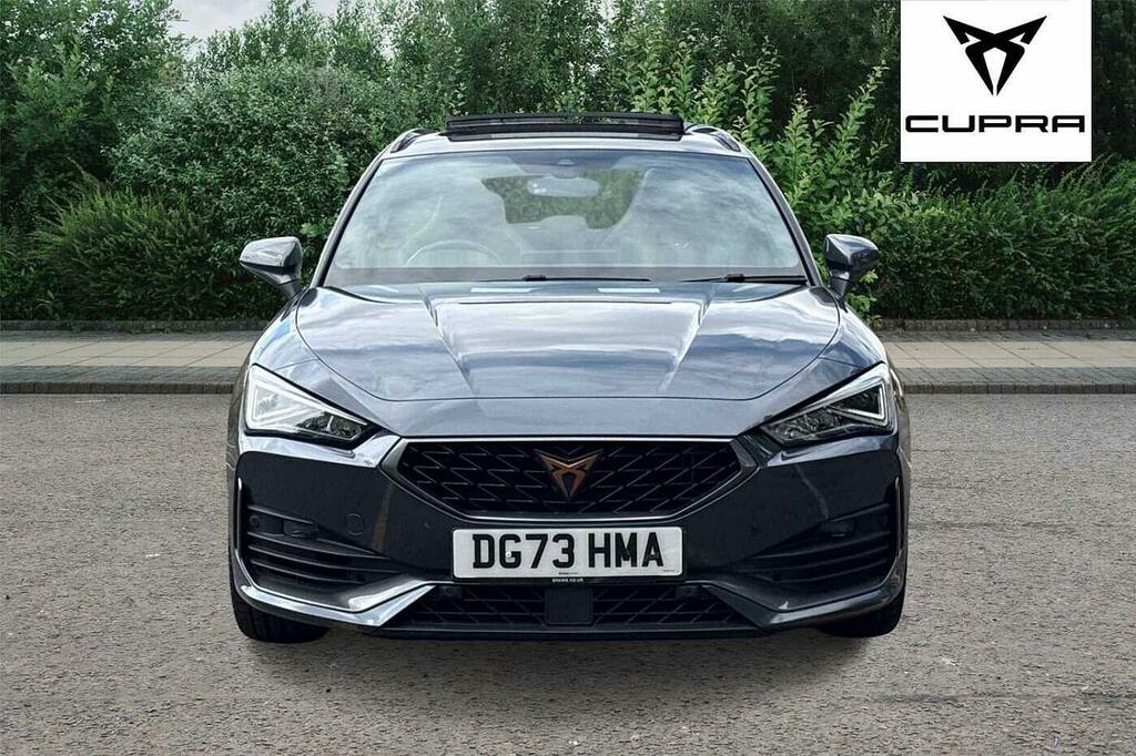 Cupra Leon Hatchback White #7