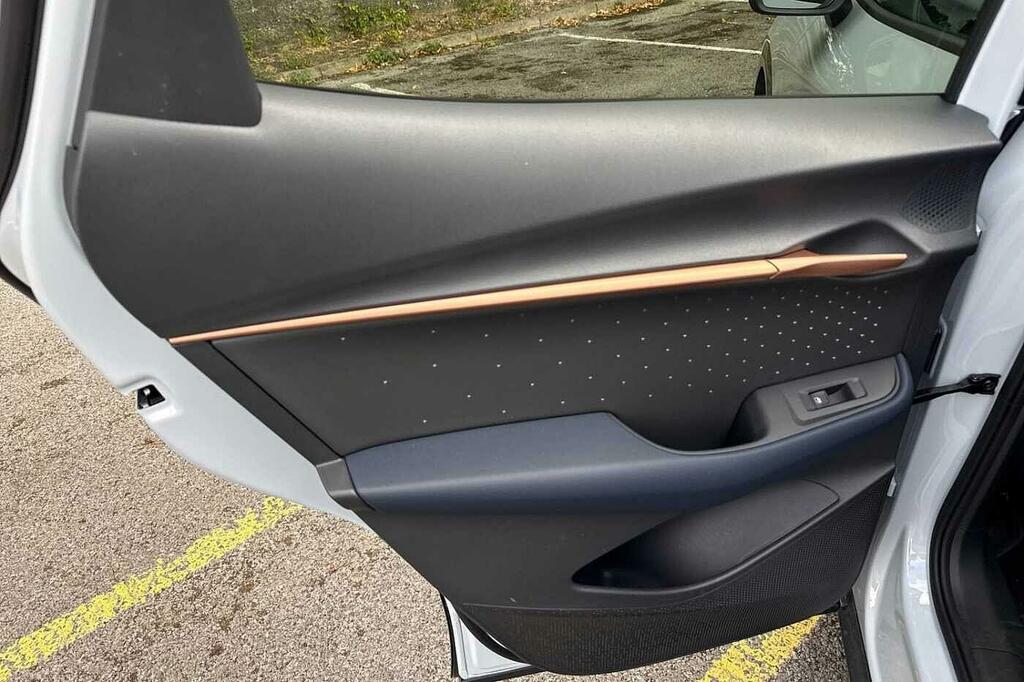 Cupra Tavascan V2 #35