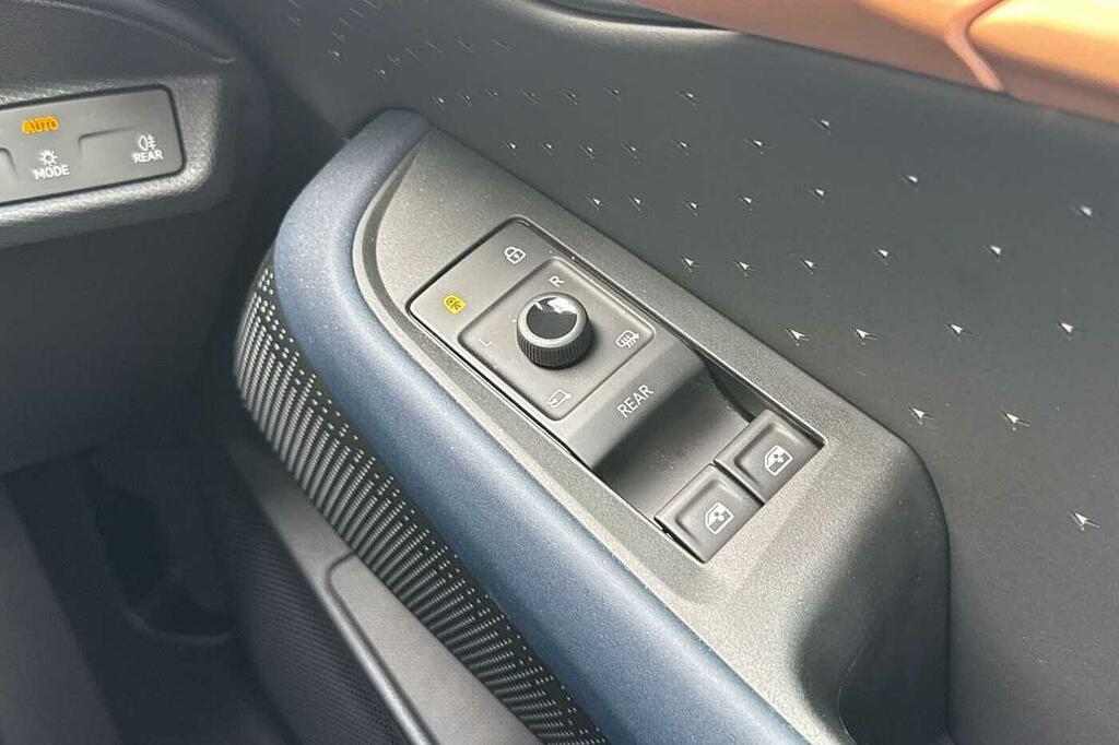 Cupra Tavascan V2 #18