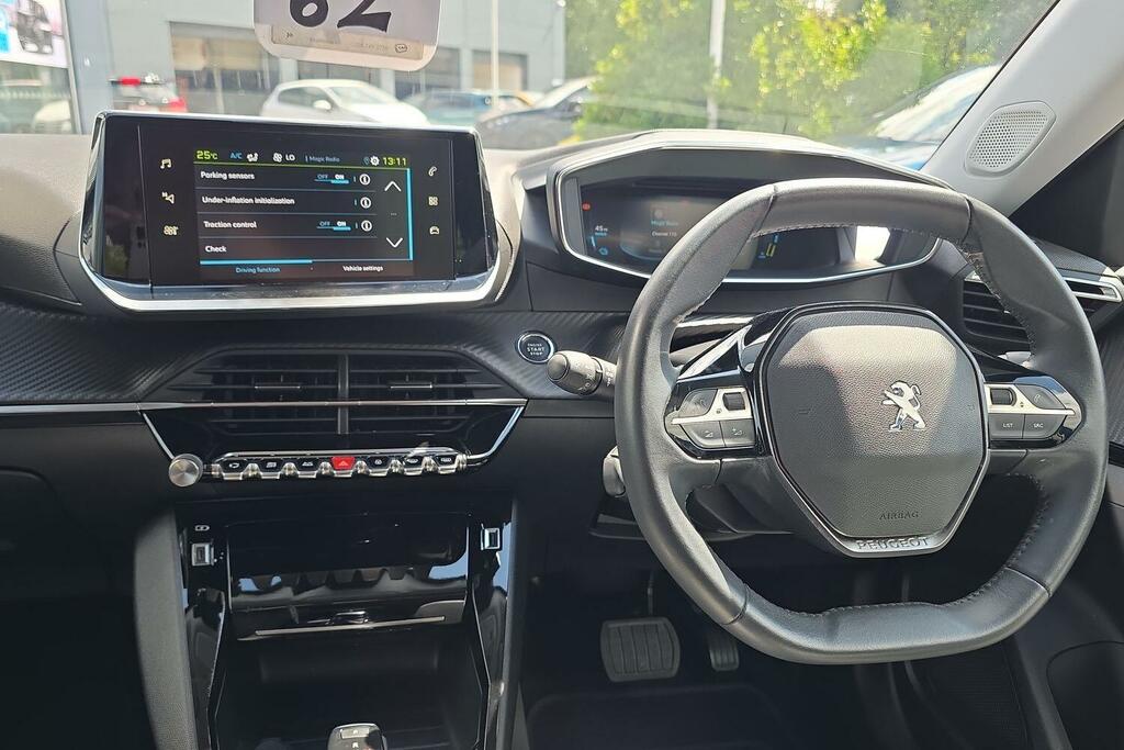 Peugeot e-2008 Automatic White #11