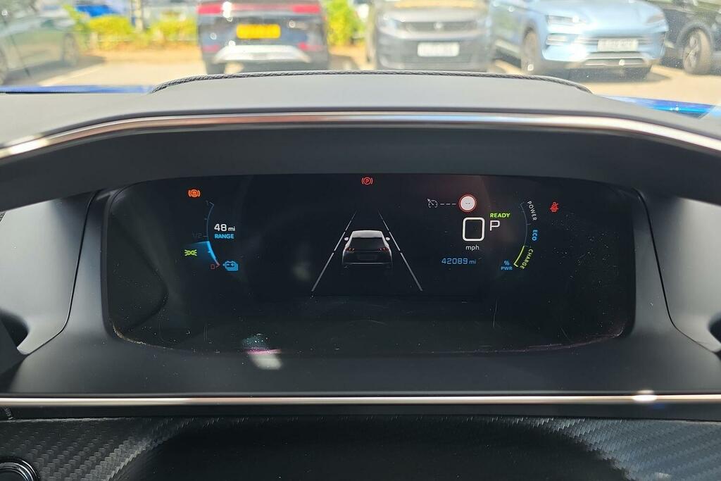 Peugeot e-2008 Automatic White #12