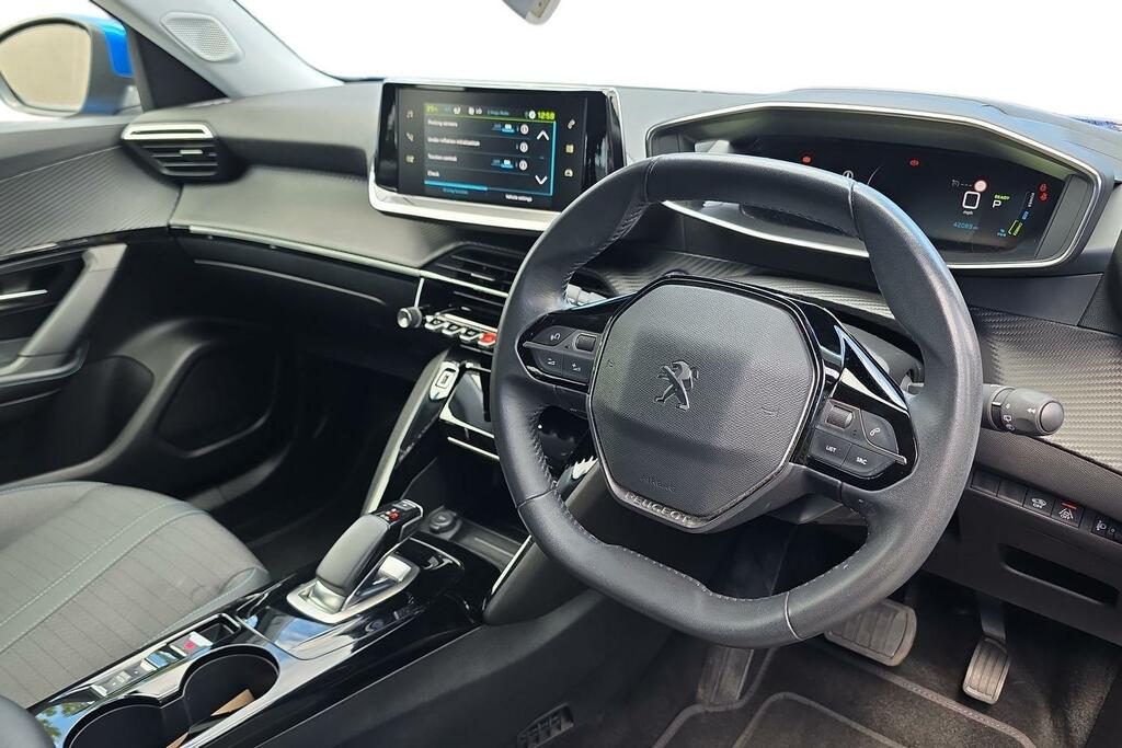 Peugeot e-2008 Automatic White #7