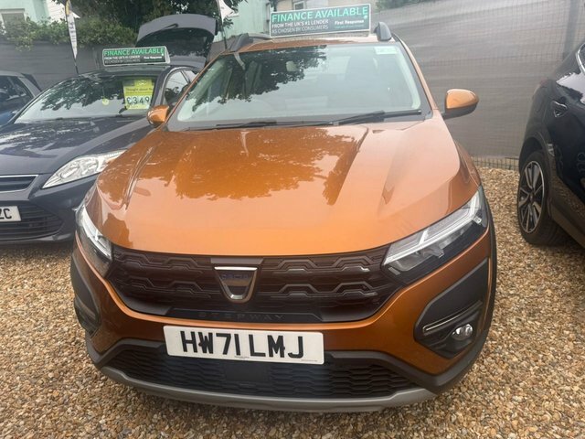 Dacia Sandero Stepway 2022 1.0 Tce Prestige Hatchback HW71LMJ Orange #2