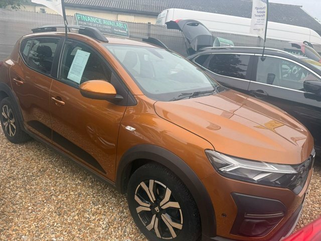 Dacia Sandero Stepway 2022 1.0 Tce Prestige Hatchback HW71LMJ Orange #3