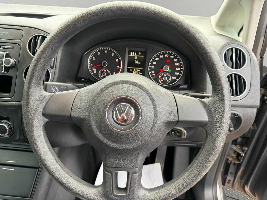 Volkswagen Golf Plus Se Black #18