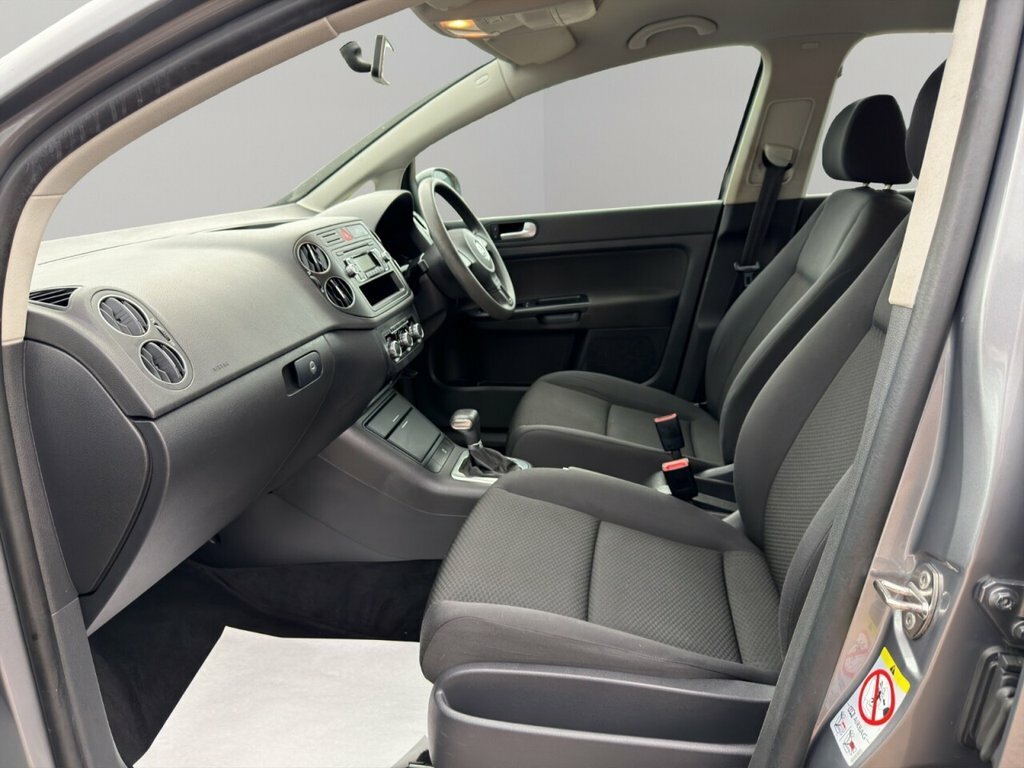Volkswagen Golf Plus Se Black #9