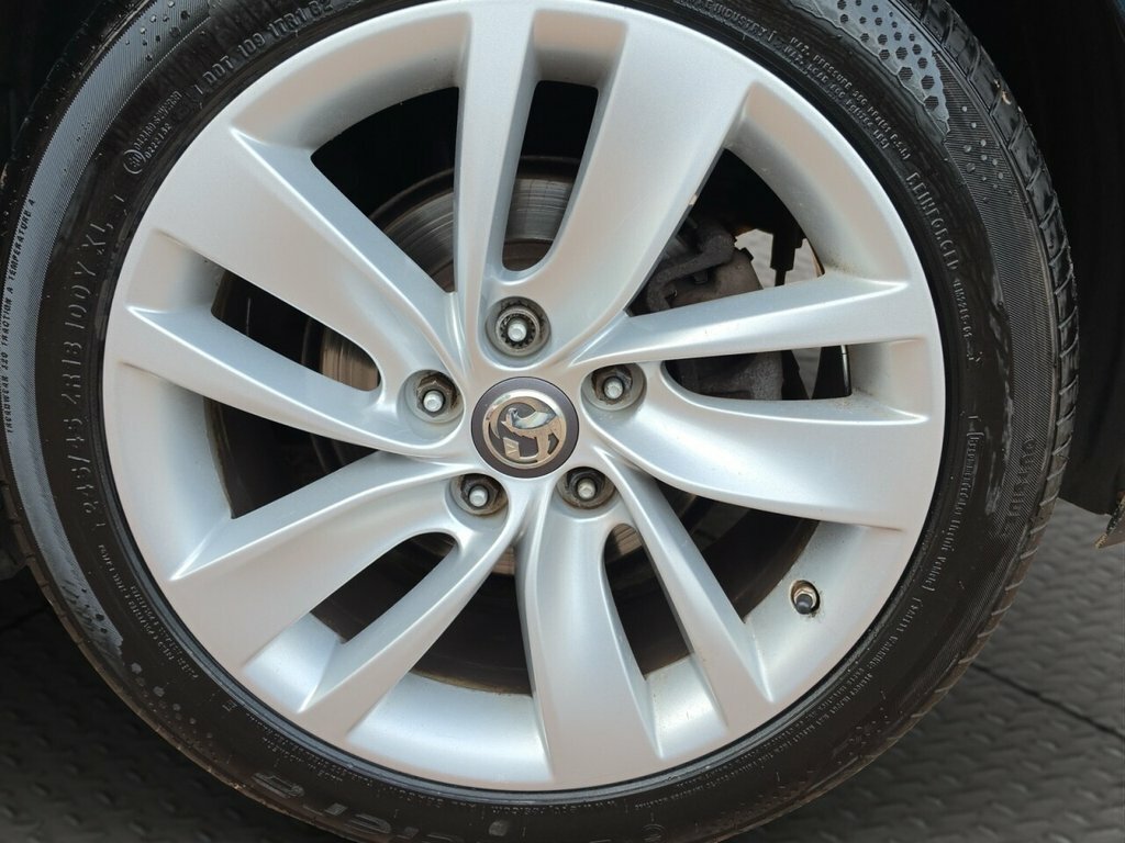 Vauxhall Insignia 1.8I Vvt Sri Black #43
