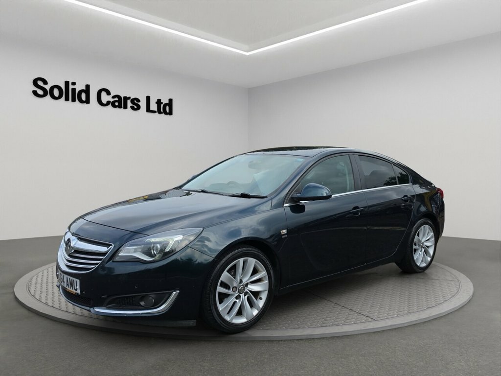 Vauxhall Insignia Hatchback Green