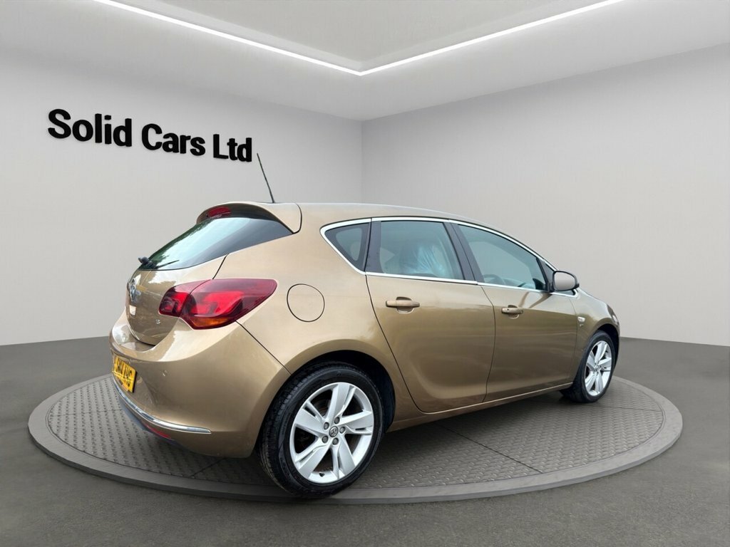 Vauxhall Astra Hatchback Brown #6