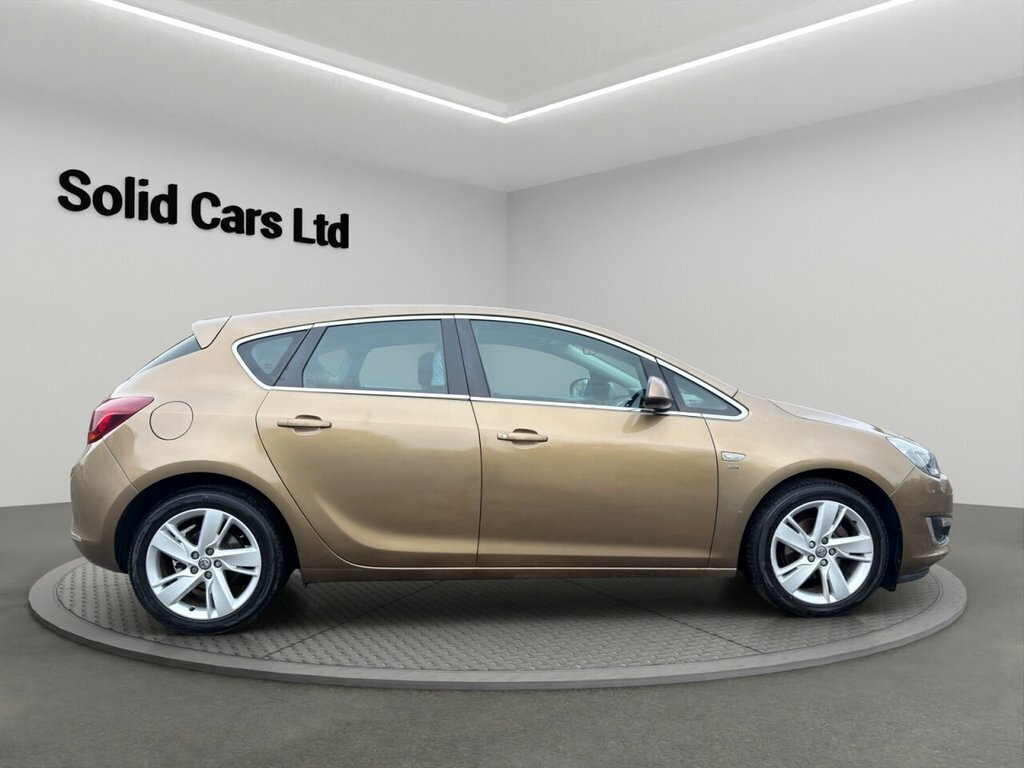 Vauxhall Astra Hatchback Brown #5