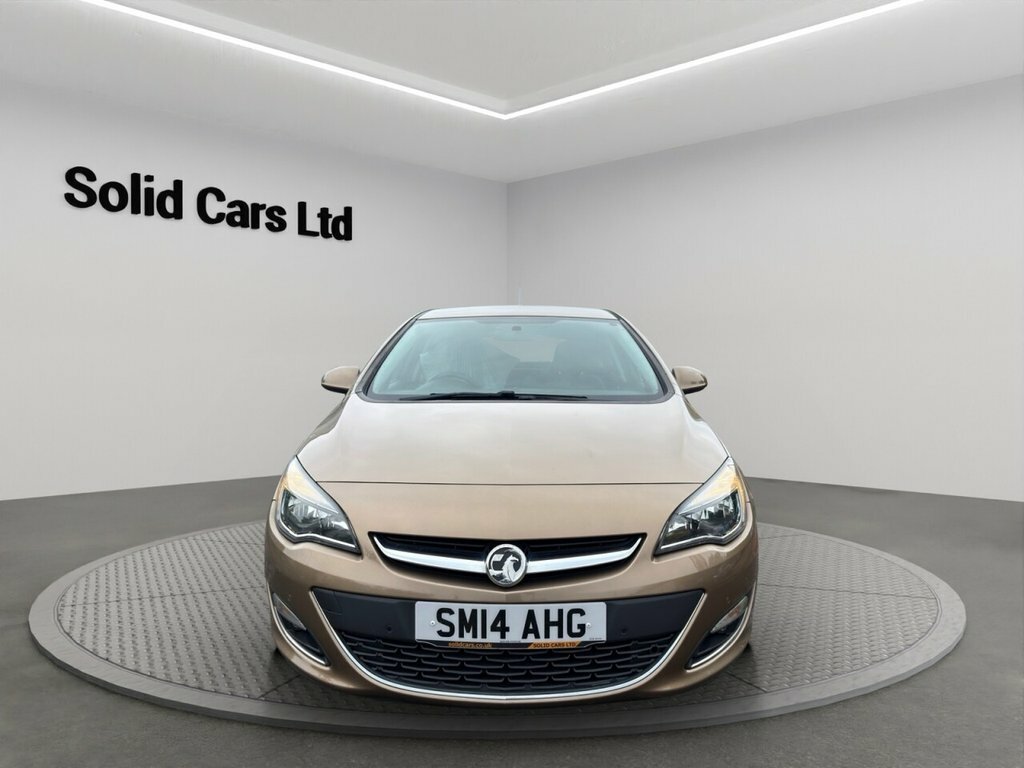 Vauxhall Astra Hatchback Brown #2