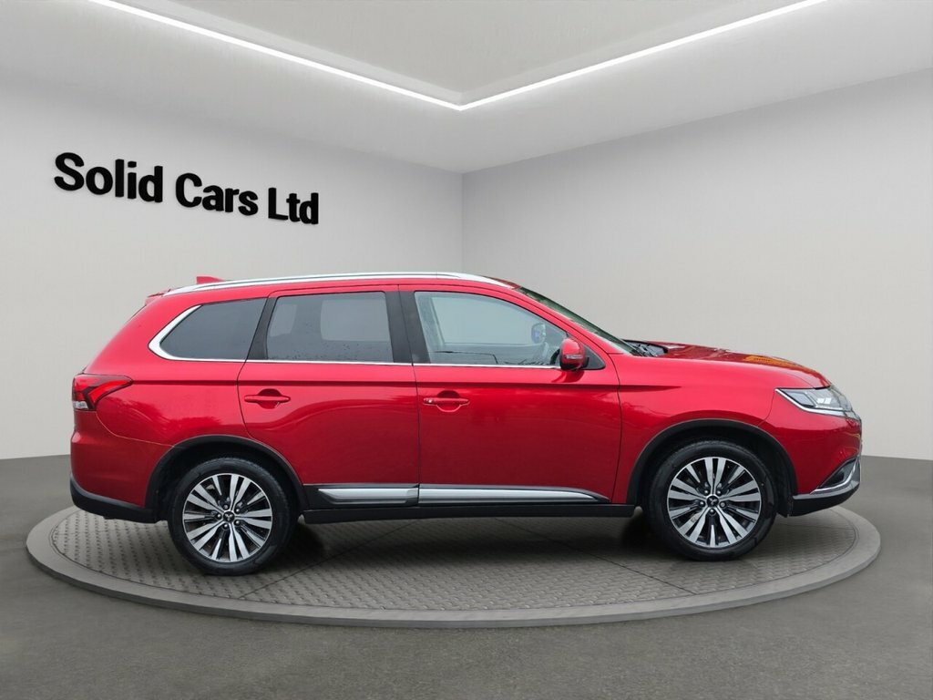 Mitsubishi Outlander Suv Red #3