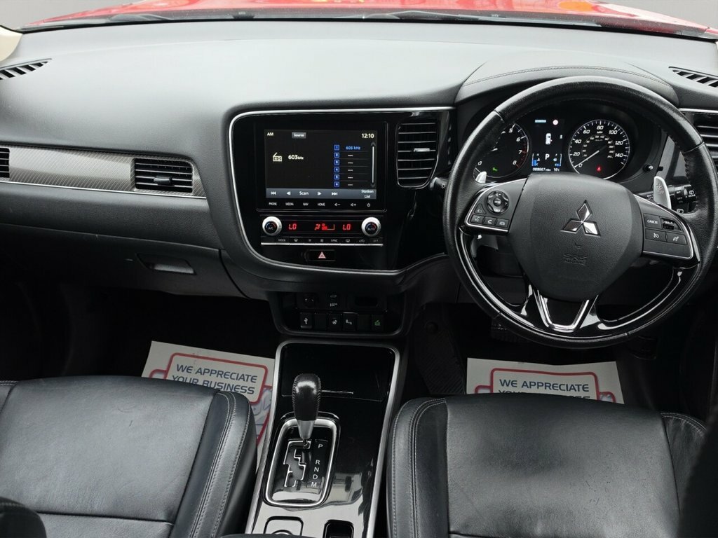 Mitsubishi Outlander Suv Red #3