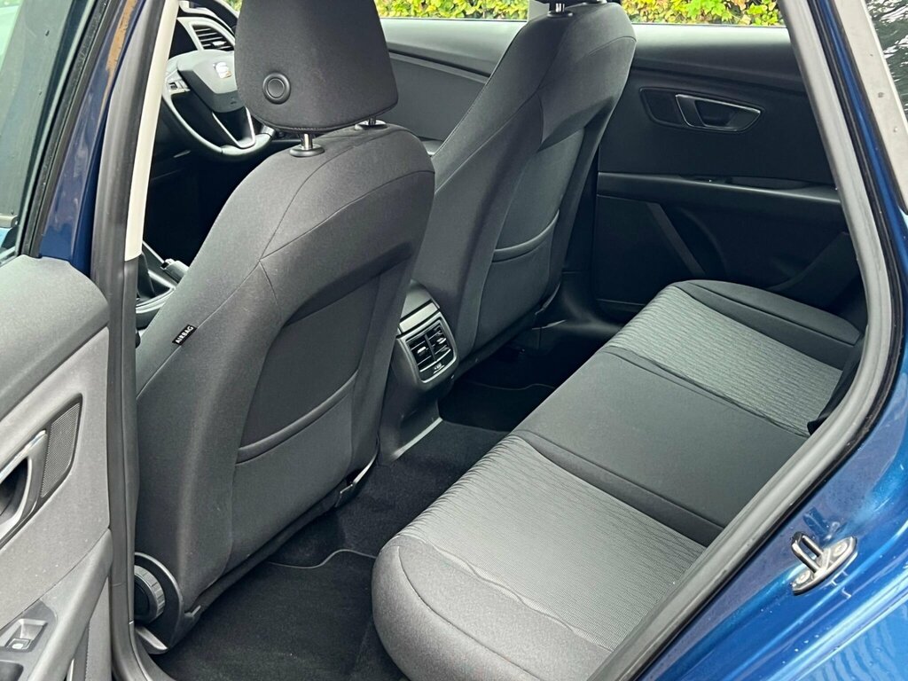 Seat Leon Tsi Se Technology Red #11