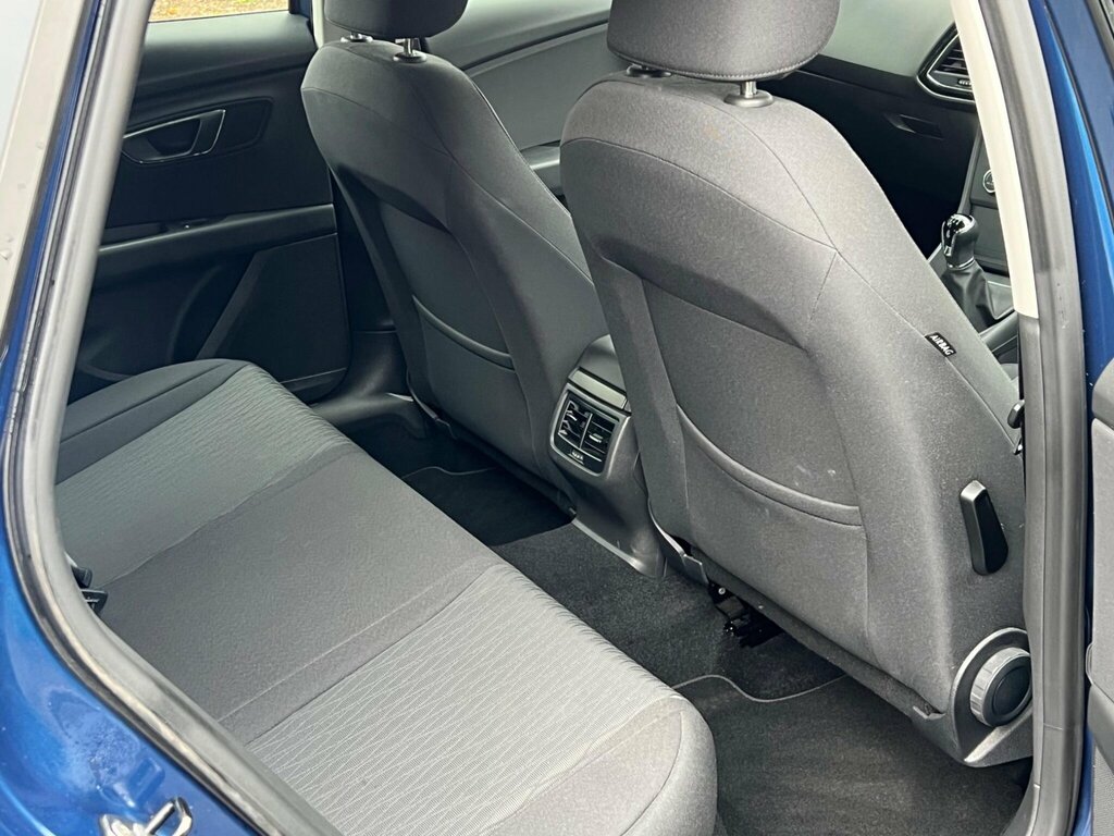 Seat Leon Tsi Se Technology Red #10
