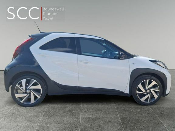 Toyota Aygo X Edge BC24CCF White #6