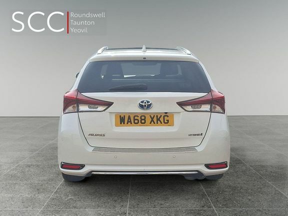 Toyota Auris Ts Excel 1.8 Hybrid Panroof WA68XKG White #5