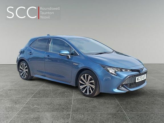 Toyota Corolla Design 2.0 Hybrid Hb Sw Blue