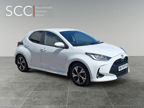 Toyota Yaris Design Safety Pack White