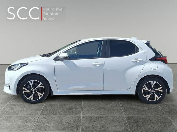 Toyota Yaris Design Safety Pack White #3